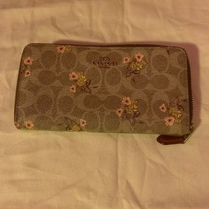 Coach wallet